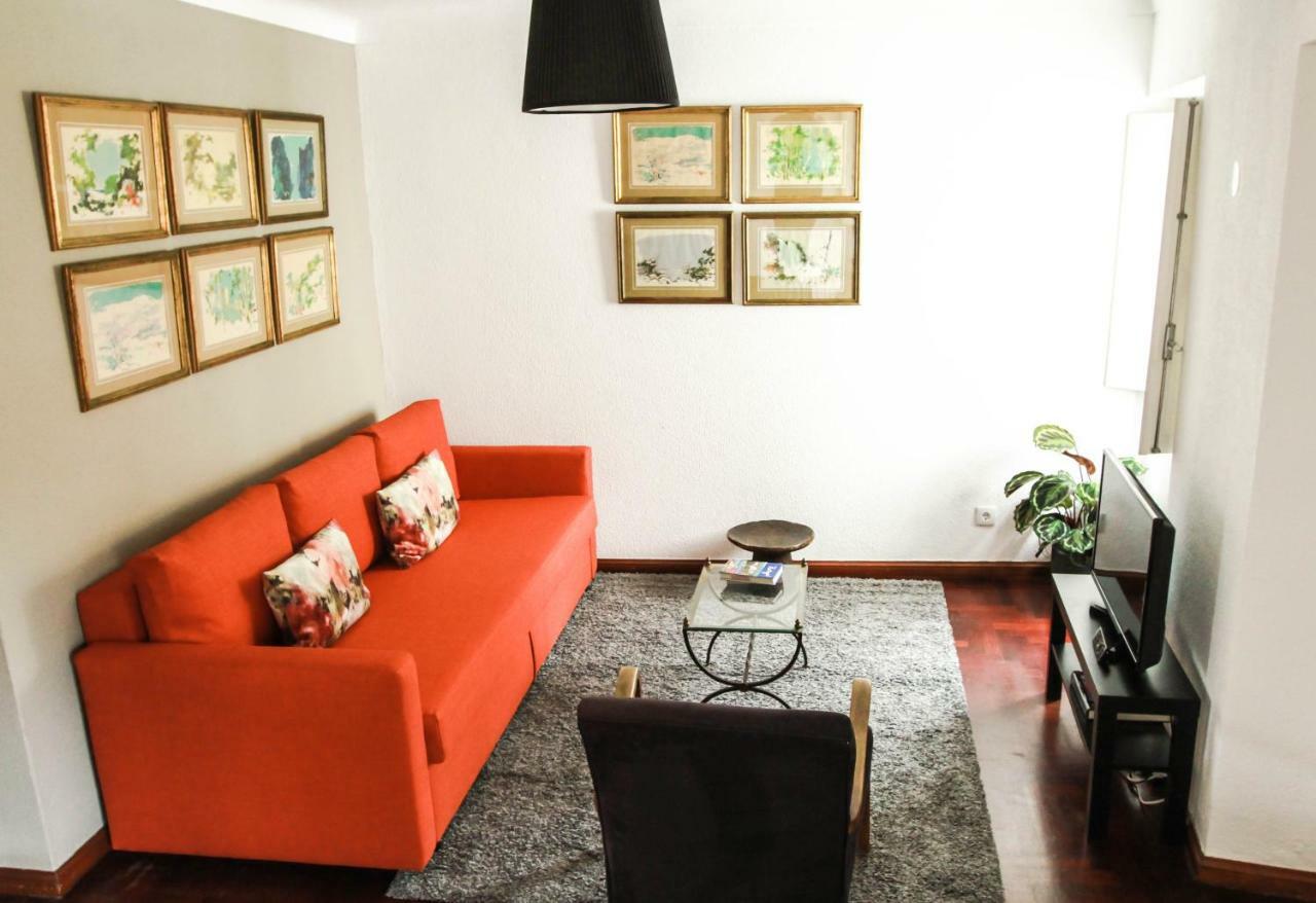 Cozy And Spacious Apartment In Graca, Lisbona Esterno foto